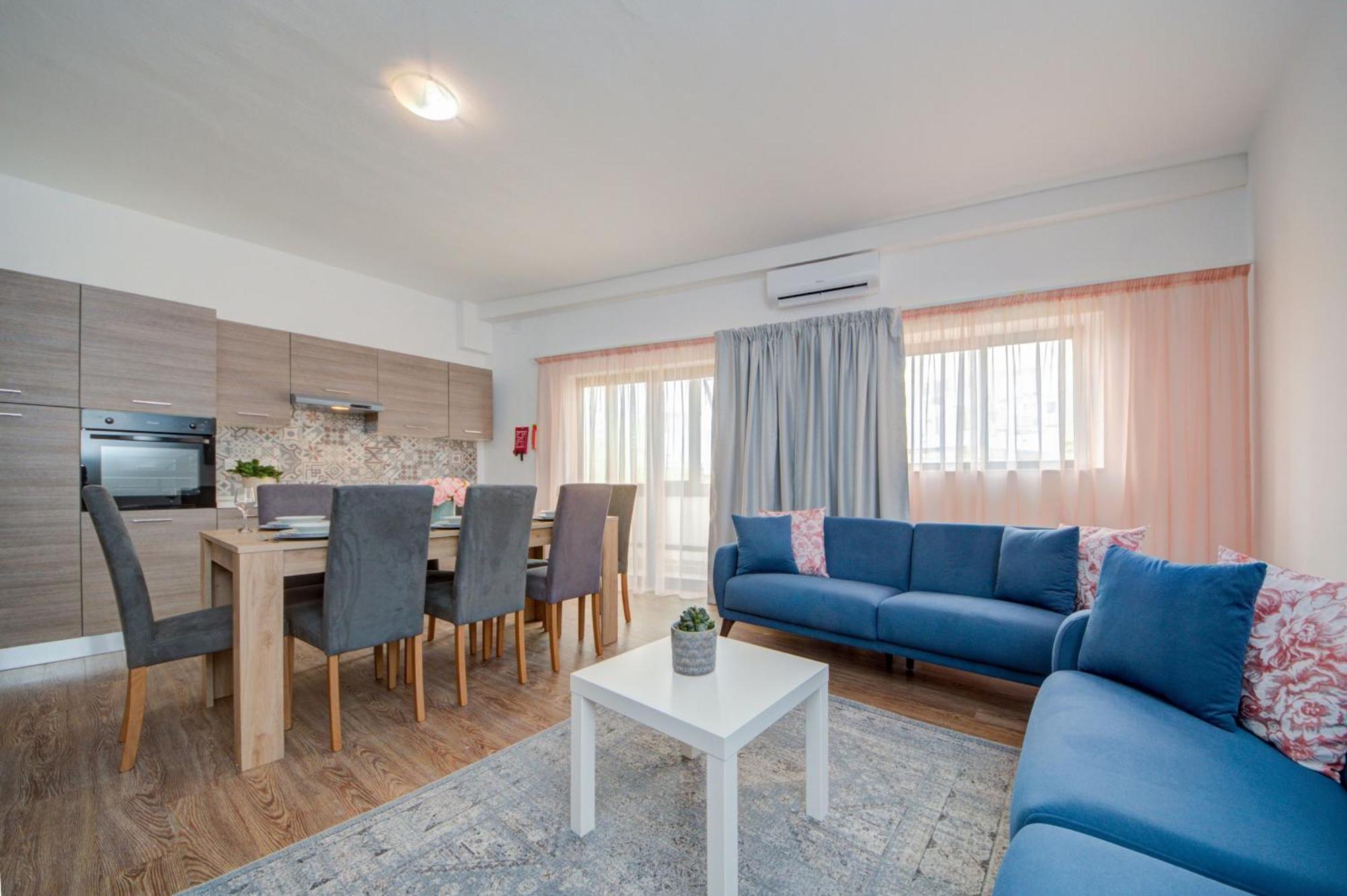 Exclusive 4-bedroom Side Seaviews By Shortletsmalta * Sliema